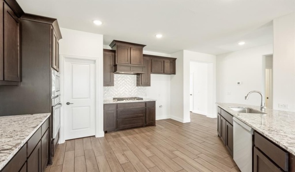137 Verbena Ridge Drive, Fort Worth, TX 76131, 5 Habitaciones Habitaciones , ,3 BañosBaños,Residential,En Venta,137 Verbena Ridge Drive,20682355