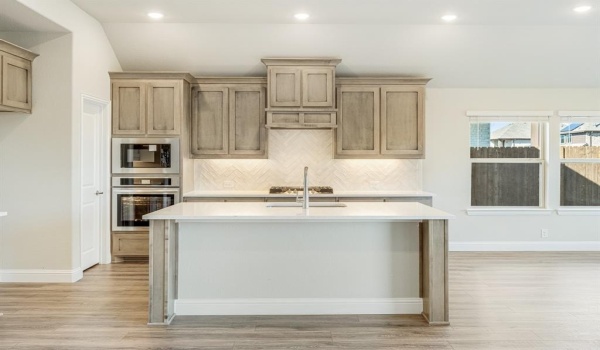 2800 Creekhollow Court, Denton, TX 76226, 5 Bedrooms Bedrooms, ,5 BathroomsBathrooms,Residential,For Sale,2800 Creekhollow Court,20683428