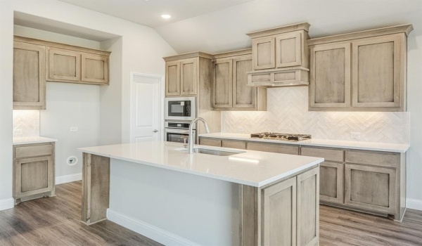 2800 Creekhollow Court, Denton, TX 76226, 5 Bedrooms Bedrooms, ,5 BathroomsBathrooms,Residential,For Sale,2800 Creekhollow Court,20683428