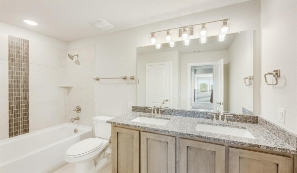 2800 Creekhollow Court, Denton, TX 76226, 5 Bedrooms Bedrooms, ,5 BathroomsBathrooms,Residential,For Sale,2800 Creekhollow Court,20683428