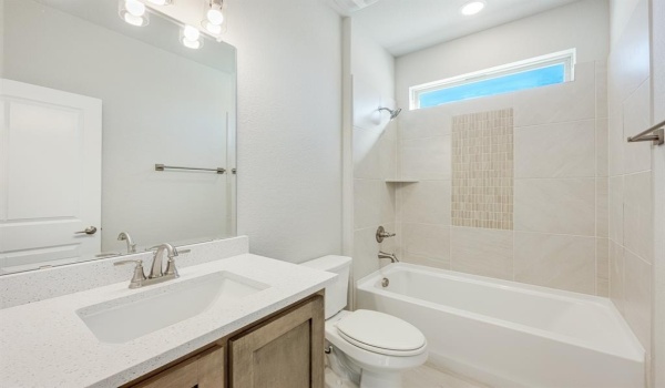 2800 Creekhollow Court, Denton, TX 76226, 5 Bedrooms Bedrooms, ,5 BathroomsBathrooms,Residential,For Sale,2800 Creekhollow Court,20683428