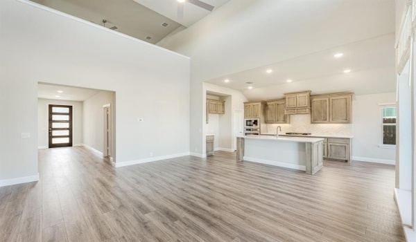 2800 Creekhollow Court, Denton, TX 76226, 5 Bedrooms Bedrooms, ,5 BathroomsBathrooms,Residential,For Sale,2800 Creekhollow Court,20683428