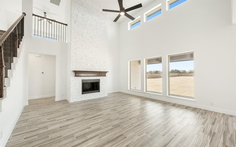 383 Crystal Lake Lane, Red Oak, TX 75154, 4 Bedrooms Bedrooms, ,5 BathroomsBathrooms,Residential,For Sale,383 Crystal Lake Lane,20702752