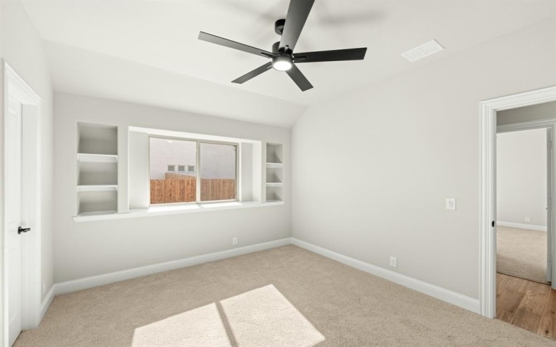 403 Crystal Lake Lane, Red Oak, TX 75154, 4 Habitaciones Habitaciones , ,3 BañosBaños,Residential,En Venta,403 Crystal Lake Lane,20702830