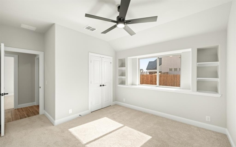 403 Crystal Lake Lane, Red Oak, TX 75154, 4 Habitaciones Habitaciones , ,3 BañosBaños,Residential,En Venta,403 Crystal Lake Lane,20702830