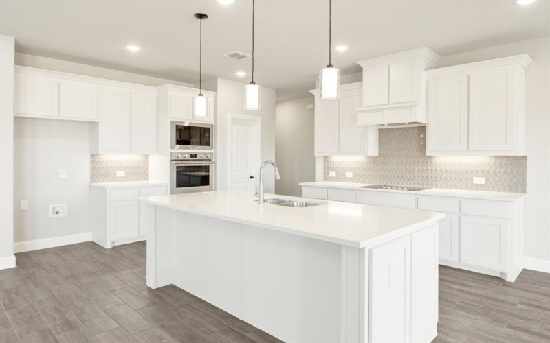 423 Crystal Lake Lane, Red Oak, TX 75154, 5 Habitaciones Habitaciones , ,5 BañosBaños,Residential,En Venta,423 Crystal Lake Lane,20703004