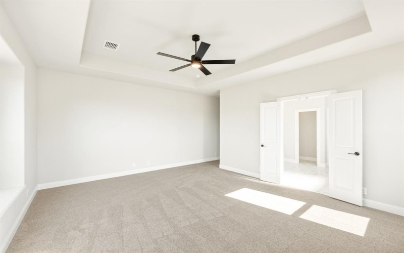 423 Crystal Lake Lane, Red Oak, TX 75154, 5 Habitaciones Habitaciones , ,5 BañosBaños,Residential,En Venta,423 Crystal Lake Lane,20703004