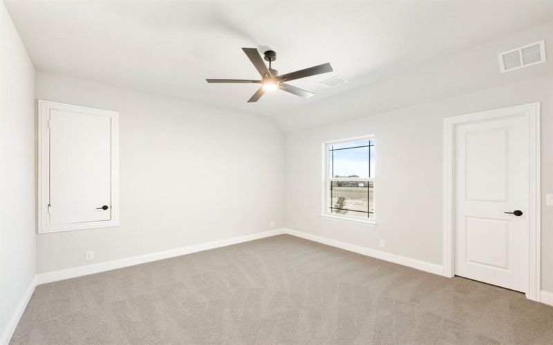 423 Crystal Lake Lane, Red Oak, TX 75154, 5 Habitaciones Habitaciones , ,5 BañosBaños,Residential,En Venta,423 Crystal Lake Lane,20703004