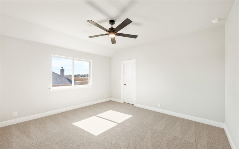 423 Crystal Lake Lane, Red Oak, TX 75154, 5 Habitaciones Habitaciones , ,5 BañosBaños,Residential,En Venta,423 Crystal Lake Lane,20703004