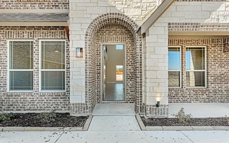 423 Crystal Lake Lane, Red Oak, TX 75154, 5 Habitaciones Habitaciones , ,5 BañosBaños,Residential,En Venta,423 Crystal Lake Lane,20703004