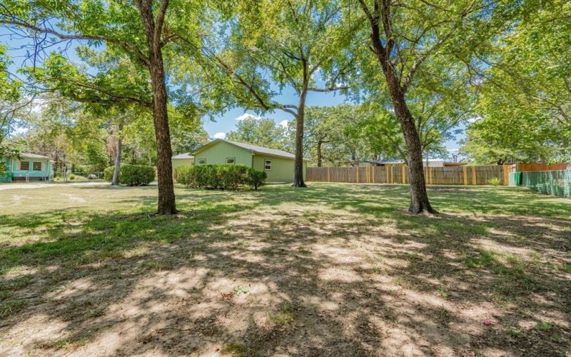304 Pine Street, Seven Points, TX 75143, 3 Bedrooms Bedrooms, ,2 BathroomsBathrooms,Residential,For Sale,304 Pine Street,20703158