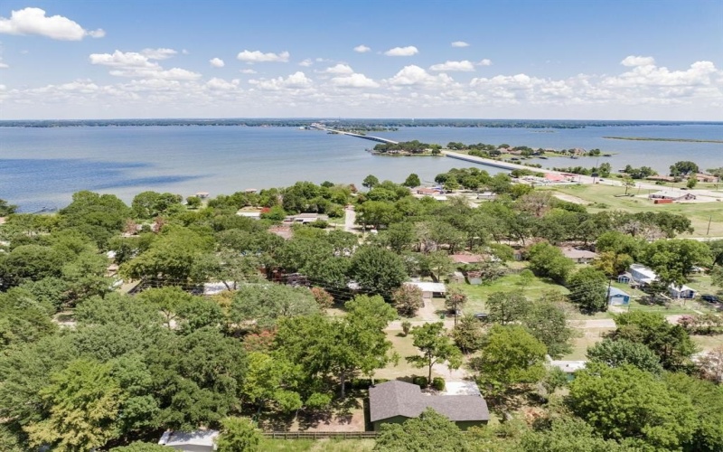 304 Pine Street, Seven Points, TX 75143, 3 Bedrooms Bedrooms, ,2 BathroomsBathrooms,Residential,For Sale,304 Pine Street,20703158