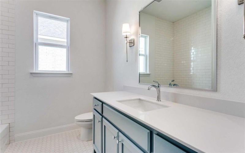 108 W Observation Drive, Aledo, TX 76008, 4 Bedrooms Bedrooms, ,2 BathroomsBathrooms,Residential,For Sale,108 W Observation Drive,20703935