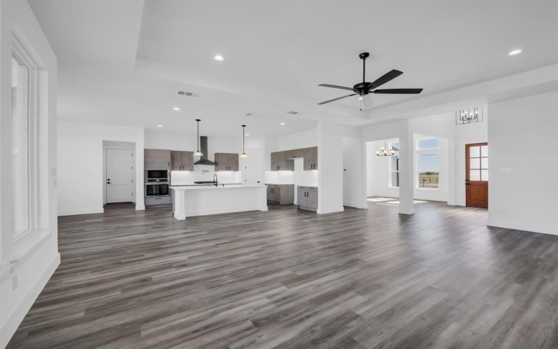 541 N Armstrong Road, Venus, TX 76084, 4 Bedrooms Bedrooms, ,3 BathroomsBathrooms,Residential,For Sale,541 N Armstrong Road,20704095