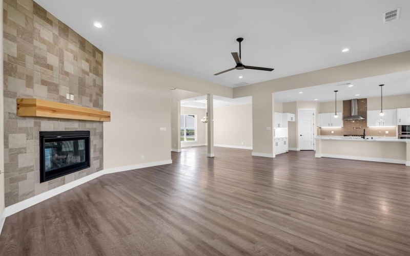 551 N Armstrong Road, Venus, TX 76084, 4 Bedrooms Bedrooms, ,2 BathroomsBathrooms,Residential,For Sale,551 N Armstrong Road,20704201