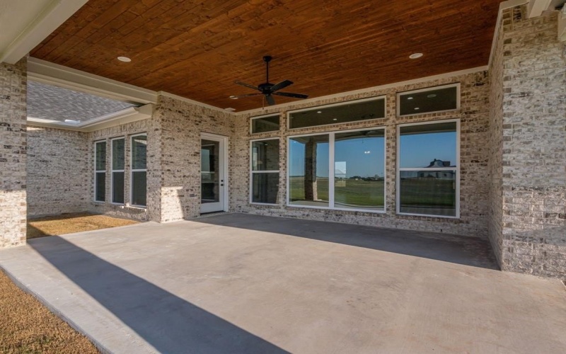 611 N Armstrong Road, Venus, TX 76084, 4 Habitaciones Habitaciones , ,2 BañosBaños,Residential,En Venta,611 N Armstrong Road,20704299
