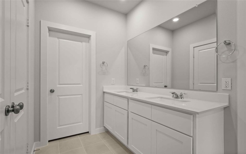649 Landry Lane, Forney, TX 75126, 4 Bedrooms Bedrooms, ,3 BathroomsBathrooms,Residential,For Sale,649 Landry Lane,20704404