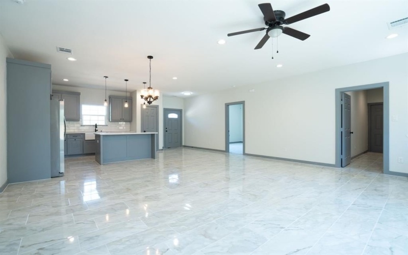 1417 Marshall Street, Greenville, TX 75401, 3 Bedrooms Bedrooms, ,2 BathroomsBathrooms,Residential,For Sale,1417 Marshall Street,20704539
