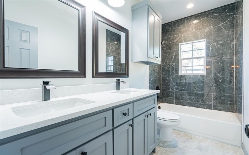 1417 Marshall Street, Greenville, TX 75401, 3 Bedrooms Bedrooms, ,2 BathroomsBathrooms,Residential,For Sale,1417 Marshall Street,20704539