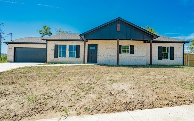 1417 Marshall Street, Greenville, TX 75401, 3 Bedrooms Bedrooms, ,2 BathroomsBathrooms,Residential,For Sale,1417 Marshall Street,20704539