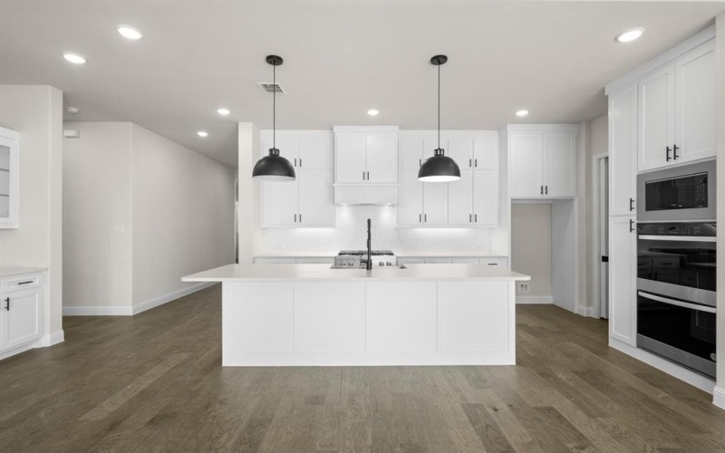 14441 Walsh Avenue, Fort Worth, TX 76008, 4 Habitaciones Habitaciones , ,3 BañosBaños,Residential,En Venta,14441 Walsh Avenue,20706321