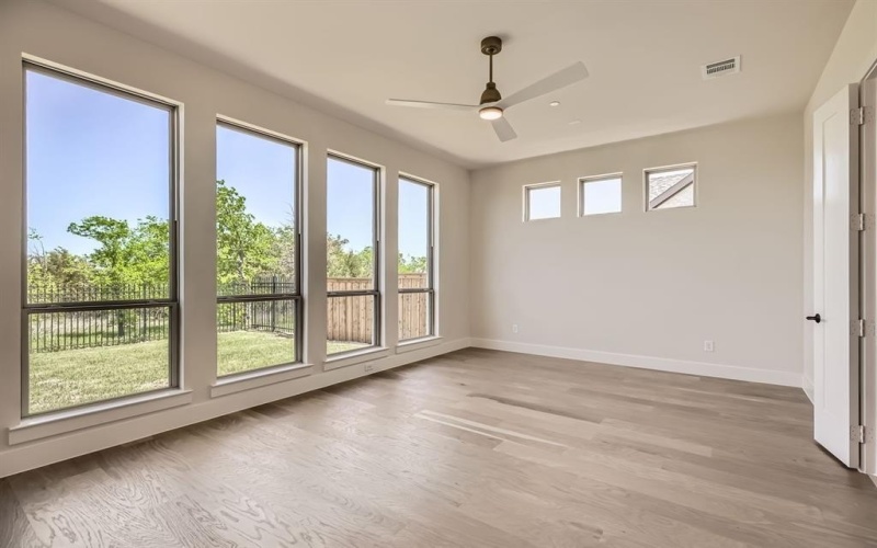 8725 Edgewater Drive, The Colony, TX 75056, 5 Habitaciones Habitaciones , ,6 BañosBaños,Residential,En Venta,8725 Edgewater Drive,20707038