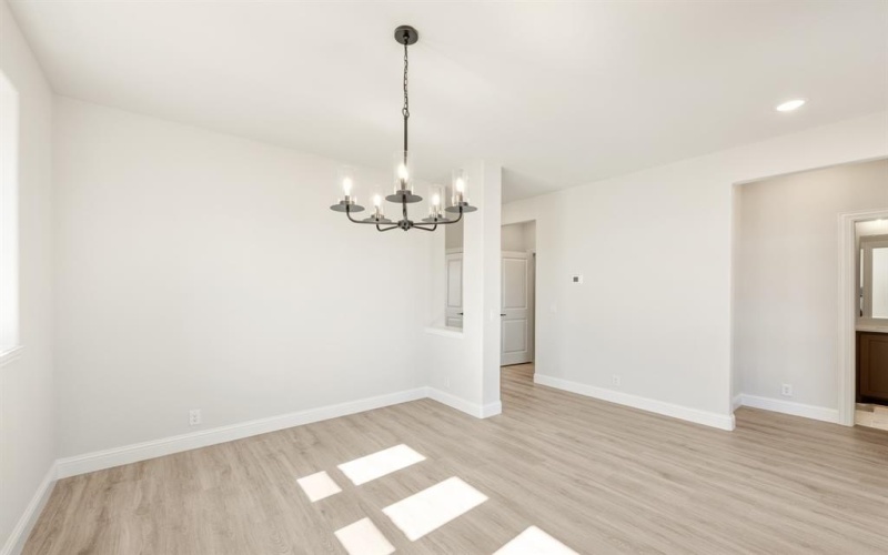 443 Crystal Lake Lane, Red Oak, TX 75154, 4 Habitaciones Habitaciones , ,3 BañosBaños,Residential,En Venta,443 Crystal Lake Lane,20707110