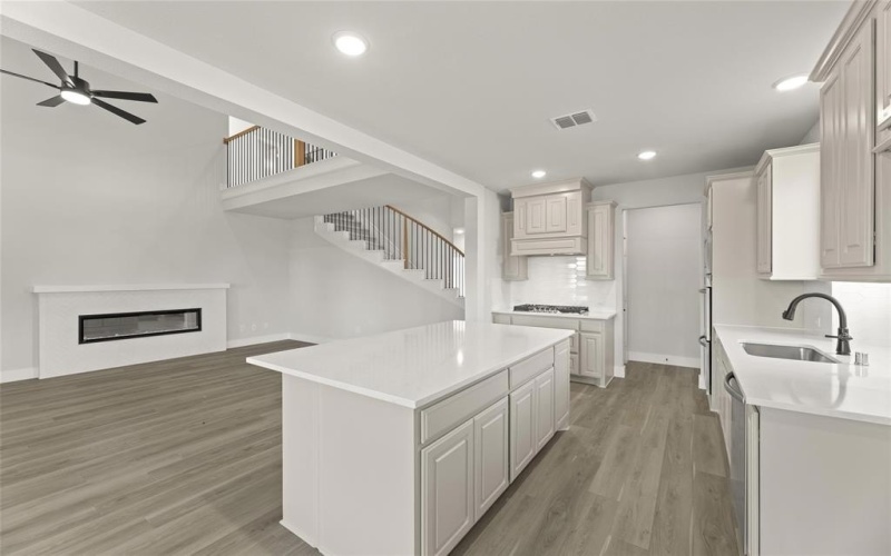 12810 Meadow Glen Trail, Rowlett, TX 75087, 5 Bedrooms Bedrooms, ,3 BathroomsBathrooms,Residential,For Sale,12810 Meadow Glen Trail,20707330