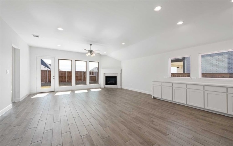 808 Stoney Bridge Way, Lavon, TX 75116, 4 Bedrooms Bedrooms, ,3 BathroomsBathrooms,Residential,For Sale,808 Stoney Bridge Way,20708170