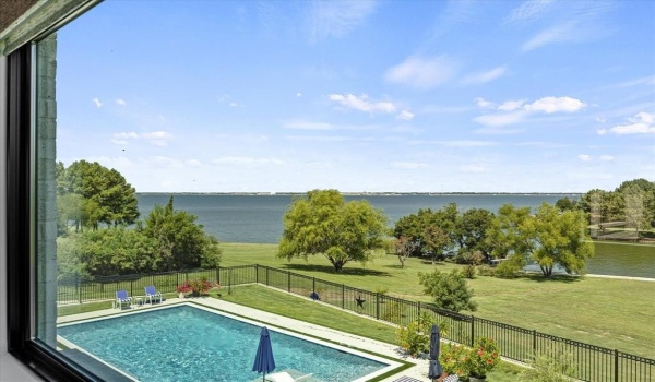 9 Meadowlake Drive, Heath, TX 75032, 5 Bedrooms Bedrooms, ,6 BathroomsBathrooms,Residential,For Sale,9 Meadowlake Drive,20708750