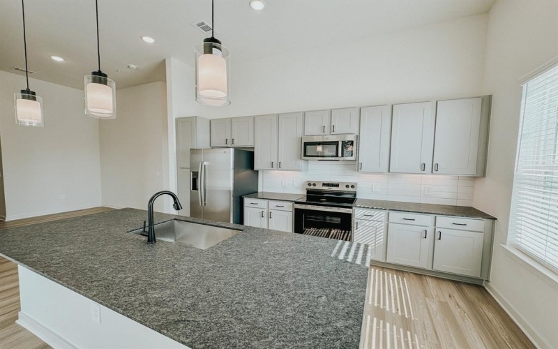 1735 Northstar Road, Denton, TX 76208, 3 Habitaciones Habitaciones , ,2 BañosBaños,Residential Lease,En Alquiler,1735 Northstar Road,20692033