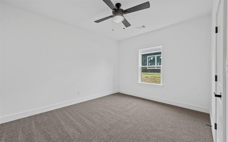 730 E Walker Street, Denison, TX 75021, 3 Bedrooms Bedrooms, ,2 BathroomsBathrooms,Residential,For Sale,730 E Walker Street,20692155