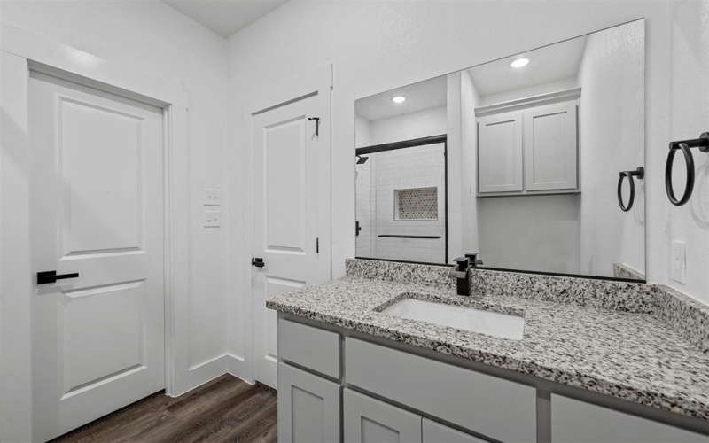 730 E Walker Street, Denison, TX 75021, 3 Bedrooms Bedrooms, ,2 BathroomsBathrooms,Residential,For Sale,730 E Walker Street,20692155