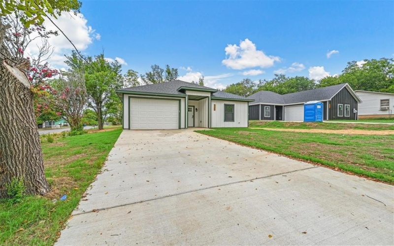 730 E Walker Street, Denison, TX 75021, 3 Bedrooms Bedrooms, ,2 BathroomsBathrooms,Residential,For Sale,730 E Walker Street,20692155