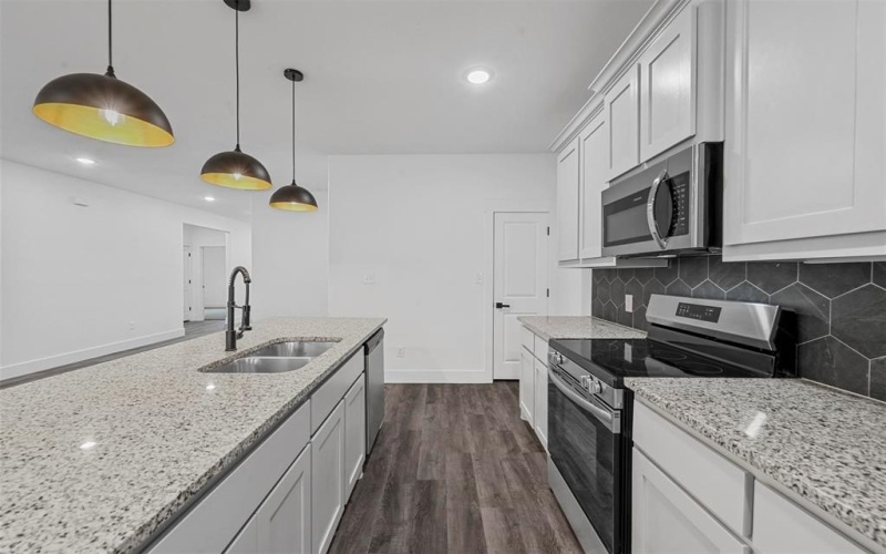 730 E Walker Street, Denison, TX 75021, 3 Bedrooms Bedrooms, ,2 BathroomsBathrooms,Residential,For Sale,730 E Walker Street,20692155