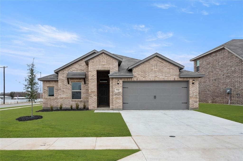 9344 Martinique Lane, Fort Worth, TX 76123, 3 Bedrooms Bedrooms, ,2 BathroomsBathrooms,Residential,For Sale,9344 Martinique Lane,20709040