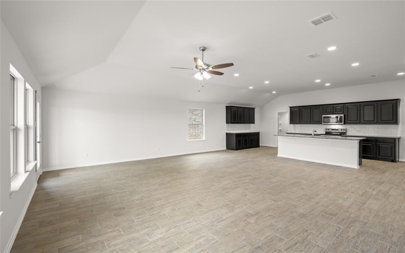 9344 Martinique Lane, Fort Worth, TX 76123, 3 Bedrooms Bedrooms, ,2 BathroomsBathrooms,Residential,For Sale,9344 Martinique Lane,20709040