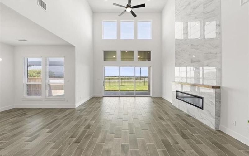 9641 Westchester Drive, Mesquite, TX 75126, 5 Bedrooms Bedrooms, ,5 BathroomsBathrooms,Residential,For Sale,9641 Westchester Drive,20692426
