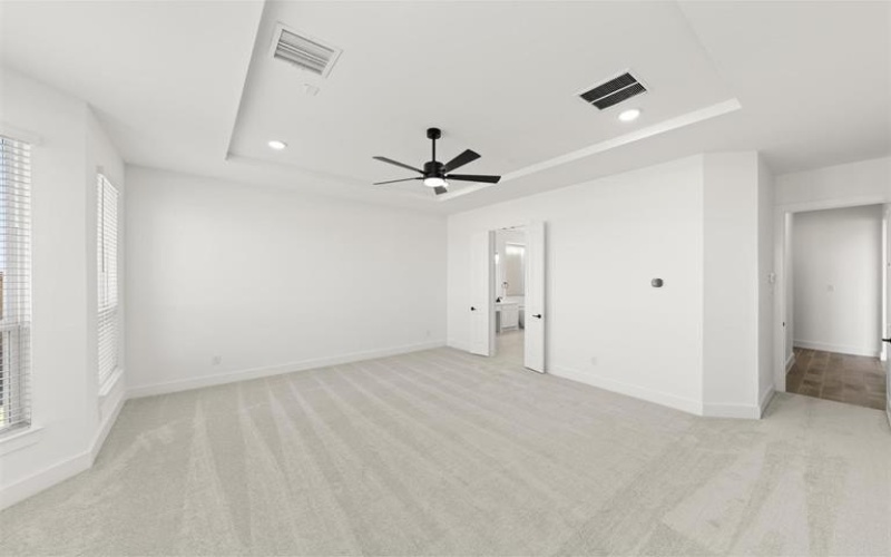 9641 Westchester Drive, Mesquite, TX 75126, 5 Bedrooms Bedrooms, ,5 BathroomsBathrooms,Residential,For Sale,9641 Westchester Drive,20692426