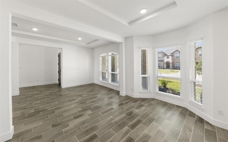 9641 Westchester Drive, Mesquite, TX 75126, 5 Bedrooms Bedrooms, ,5 BathroomsBathrooms,Residential,For Sale,9641 Westchester Drive,20692426