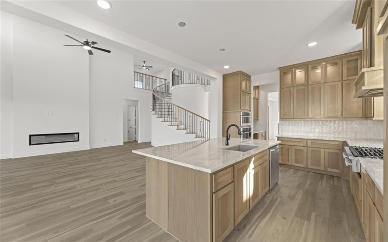 201 St Mark Lane, Prosper, TX 75078, 5 Bedrooms Bedrooms, ,5 BathroomsBathrooms,Residential,For Sale,201 St Mark Lane,20693095