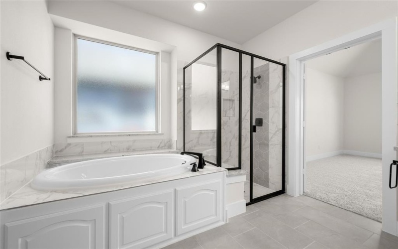 305 Tradd Street, Glenn Heights, TX 75154, 5 Habitaciones Habitaciones , ,5 BañosBaños,Residential,En Venta,305 Tradd Street,20693201