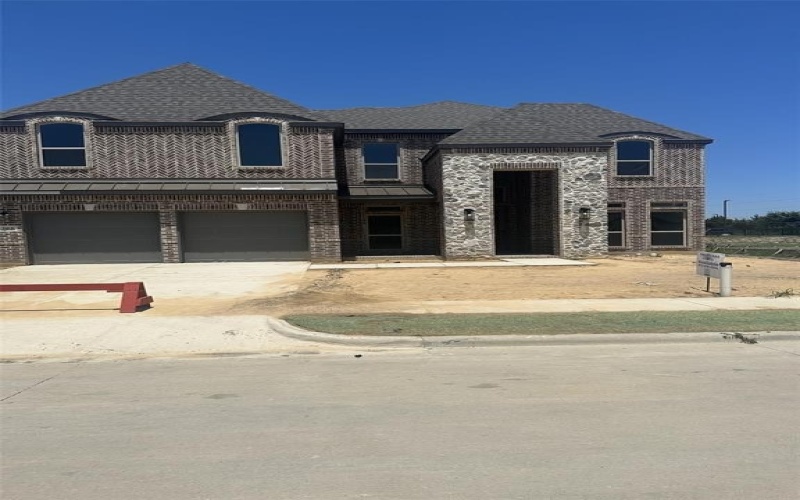 305 Tradd Street, Glenn Heights, TX 75154, 5 Habitaciones Habitaciones , ,5 BañosBaños,Residential,En Venta,305 Tradd Street,20693201