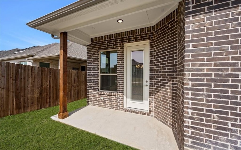 221 Allegheny Drive, Burleson, TX 76028, 3 Bedrooms Bedrooms, ,2 BathroomsBathrooms,Residential,For Sale,221 Allegheny Drive,20710502