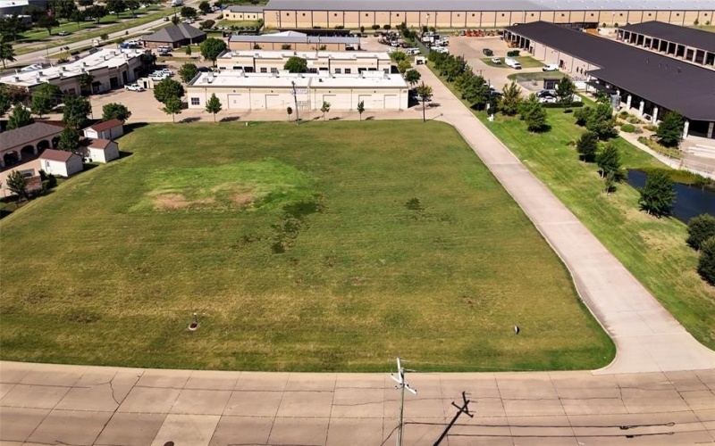 624 S Wisteria Street, Mansfield, TX 76063, ,Commercial Sale,En Venta,624 S Wisteria Street,20710569
