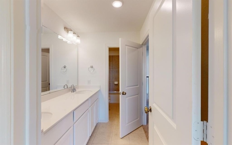 2801 Classical Drive, Denton, TX 76226, 5 Habitaciones Habitaciones , ,3 BañosBaños,Residential,En Venta,2801 Classical Drive,20694088