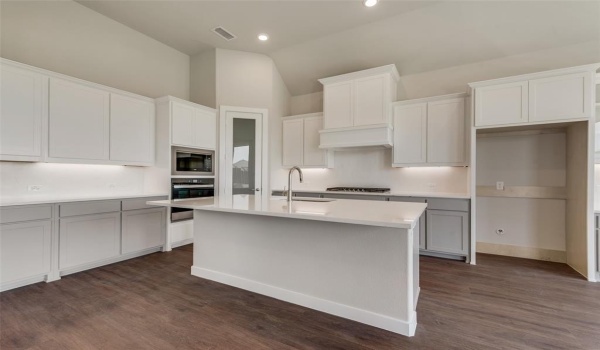 1232 Diamond Top Drive, Lucas, TX 75098, 4 Bedrooms Bedrooms, ,5 BathroomsBathrooms,Residential,For Sale,1232 Diamond Top Drive,20710898