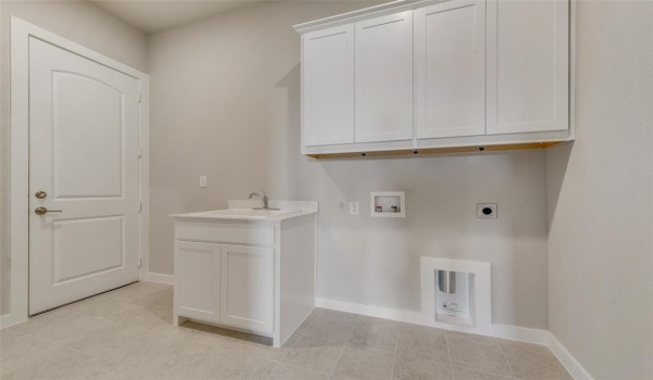 1232 Diamond Top Drive, Lucas, TX 75098, 4 Bedrooms Bedrooms, ,5 BathroomsBathrooms,Residential,For Sale,1232 Diamond Top Drive,20710898