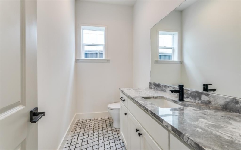6631 Tyree Street, Dallas, TX 75209, 6 Habitaciones Habitaciones , ,5 BañosBaños,Residential Lease,En Alquiler,6631 Tyree Street,20710976