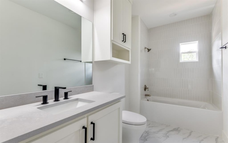 6631 Tyree Street, Dallas, TX 75209, 6 Habitaciones Habitaciones , ,5 BañosBaños,Residential Lease,En Alquiler,6631 Tyree Street,20710976